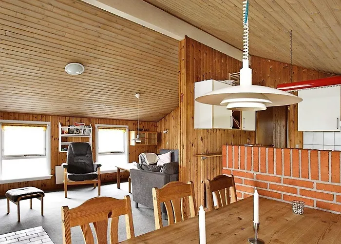 Three-bedroom Holiday In Thisted 9 *